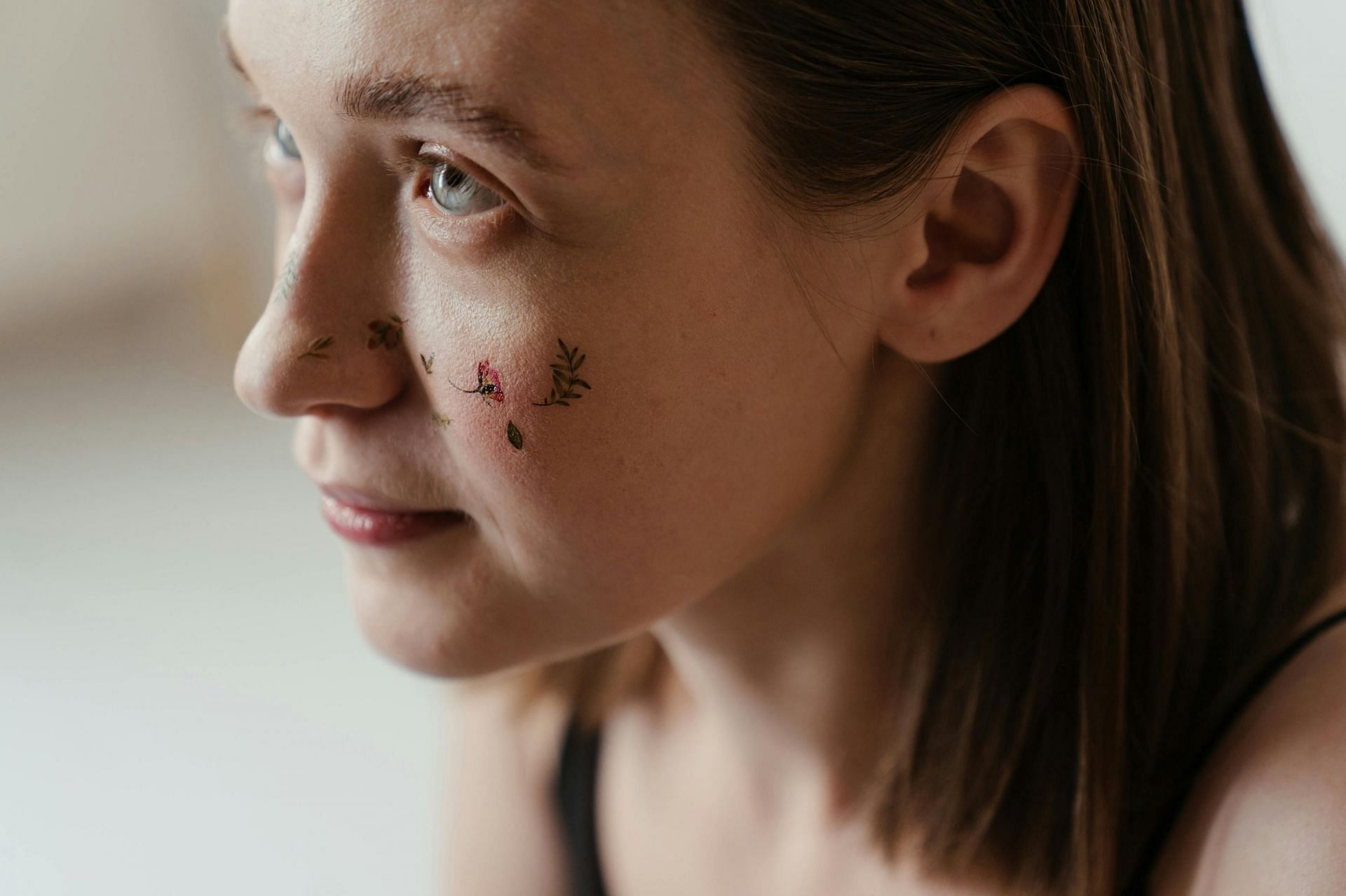 Causes of earache (image sourced via Pexels / Photo by cottonbro)